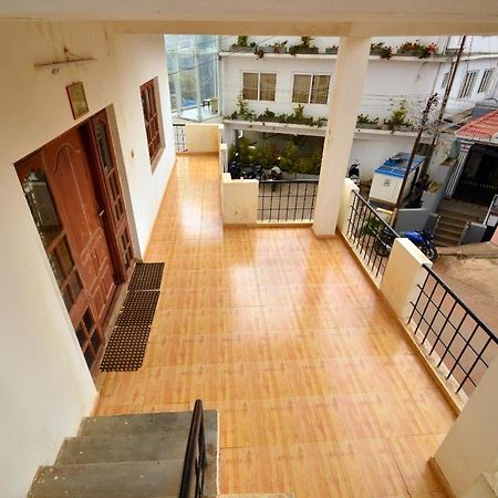 Al Haramain Home Stay Un -Married And Stag Groups Not Allowed Udagamandalam Exterior photo