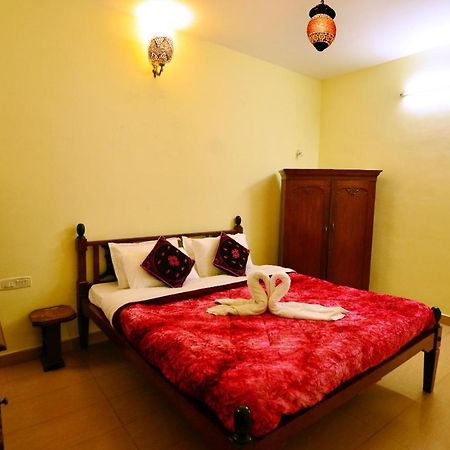 Al Haramain Home Stay Un -Married And Stag Groups Not Allowed Udagamandalam Exterior photo